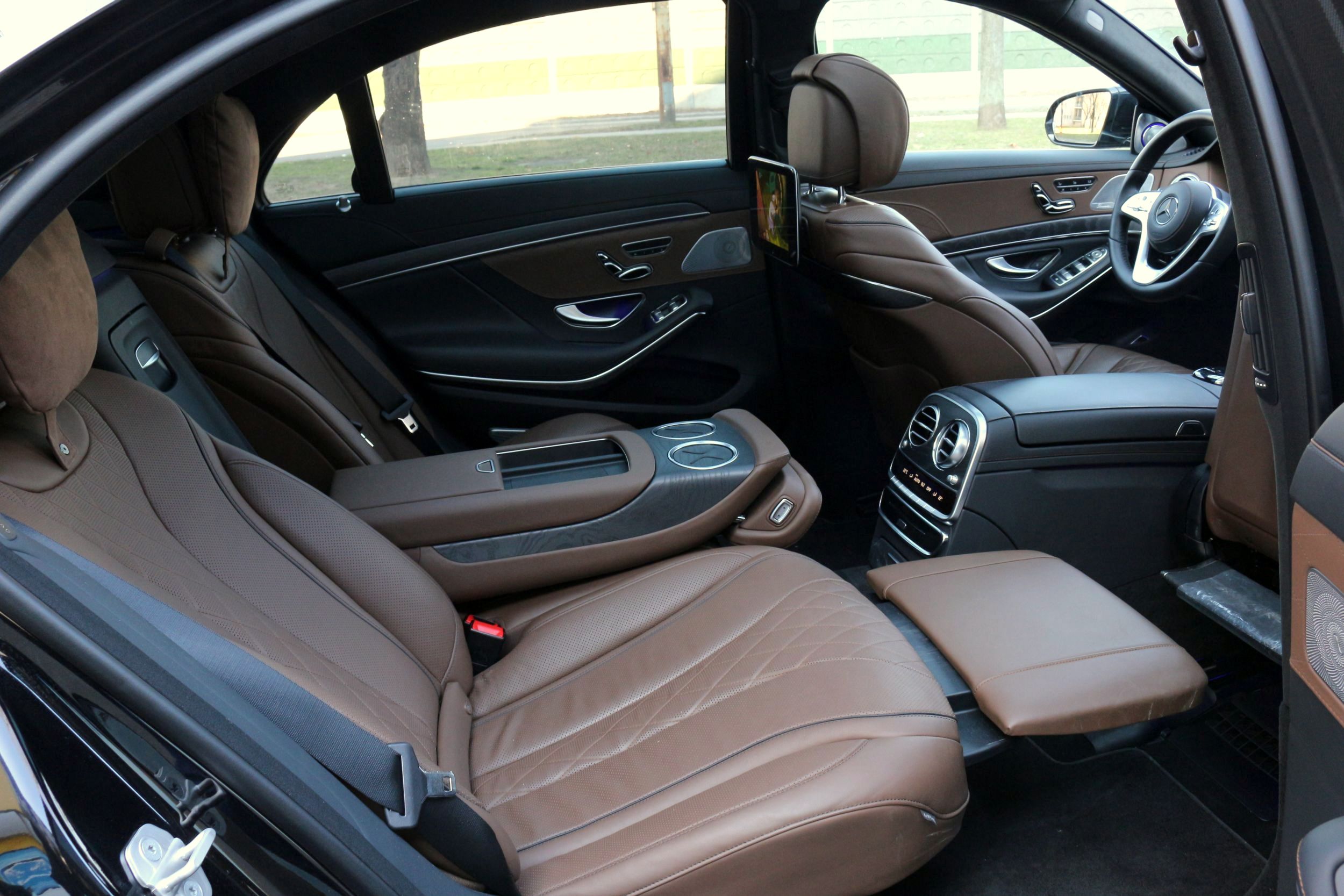 Mercedes S400d belső