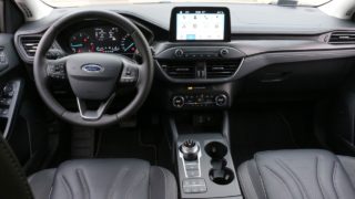 Ford Focus Vignale belső
