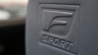 Lexus ES 300h F-Sport
