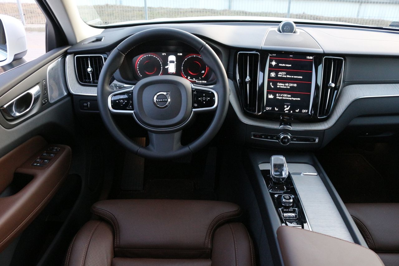 Volvo XC60 belső