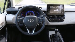 Toyota Corolla belső