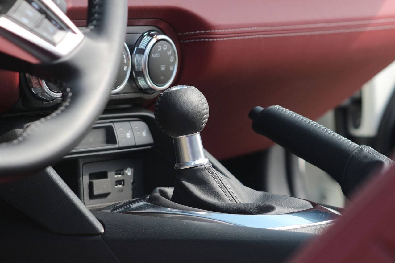 Mazda MX-5 RF belső