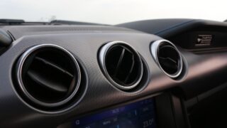Ford Mustang GT V8 belső