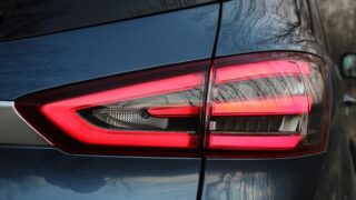 Ford S-Max hátsó lámpa