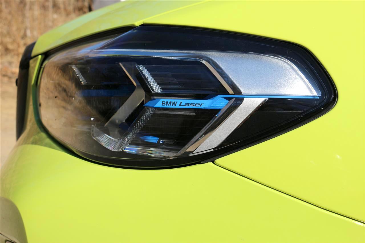 BMW X4 M fényszóró