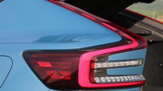 Volvo C40 hátsó lámpa