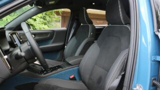 Volvo C40 belső
