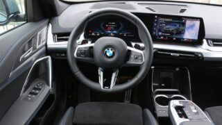 BMW X1 23i belső