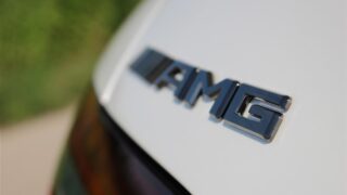 Mercedes AMG felirat