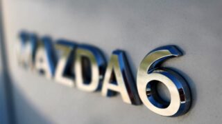 Mazda6 embléma