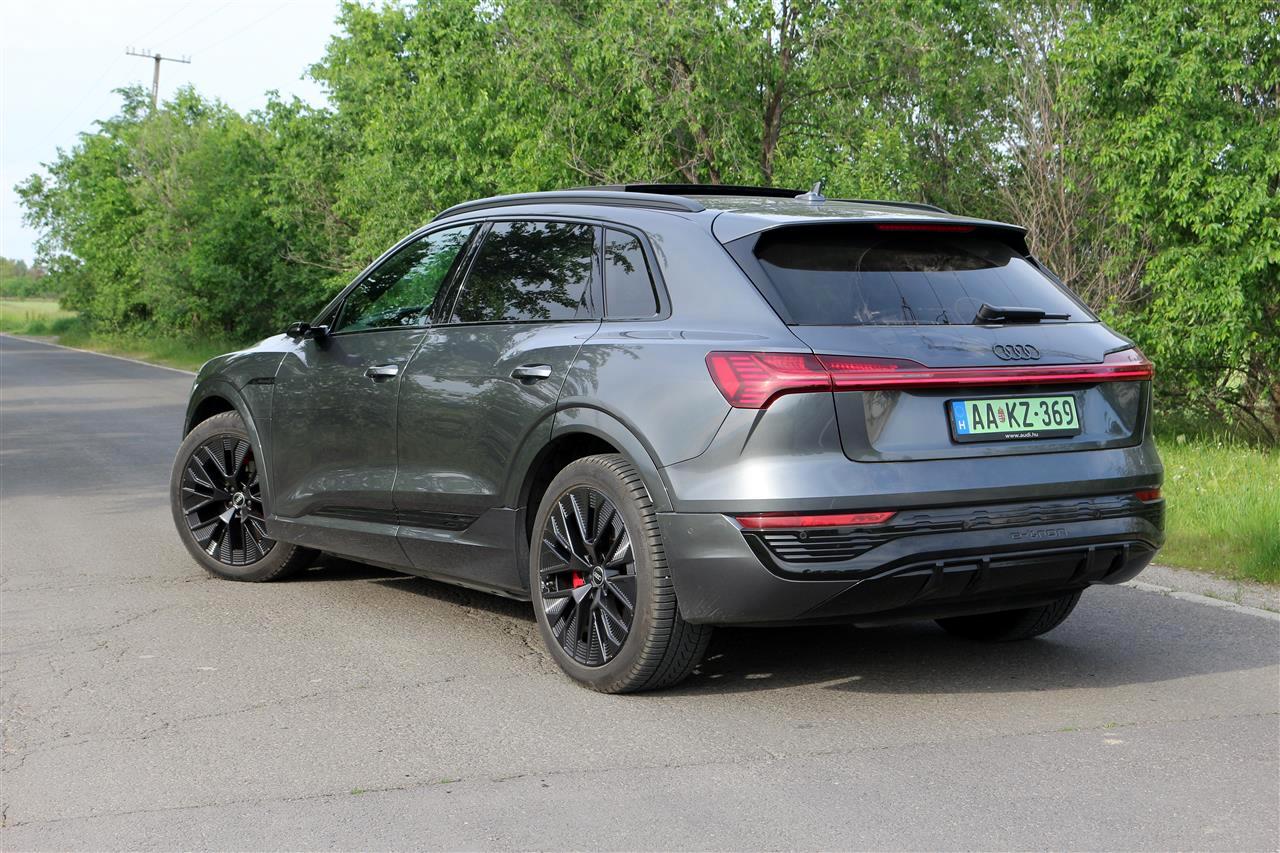 Audi Q8 e-tron