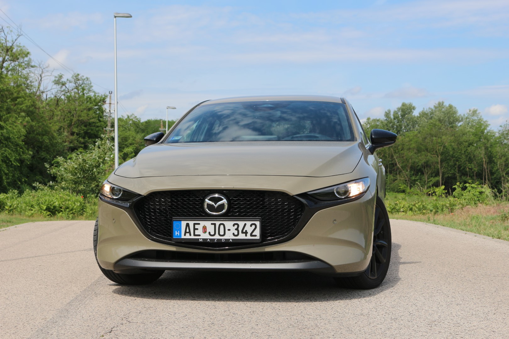 Mazda3 e-Skyactiv X 186