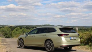 Skoda Superb Combi