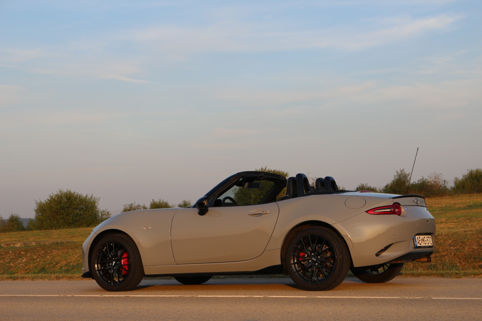 Mazda MX-5 Roadster