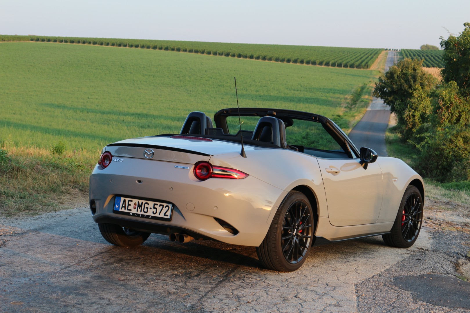 Mazda MX-5 Roadster