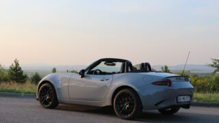 Mazda MX-5 Roadster