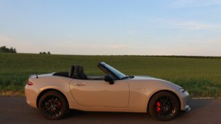 Mazda MX-5 Roadster