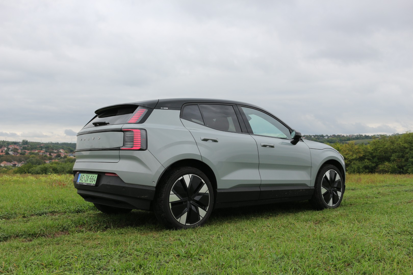 Volvo EX30