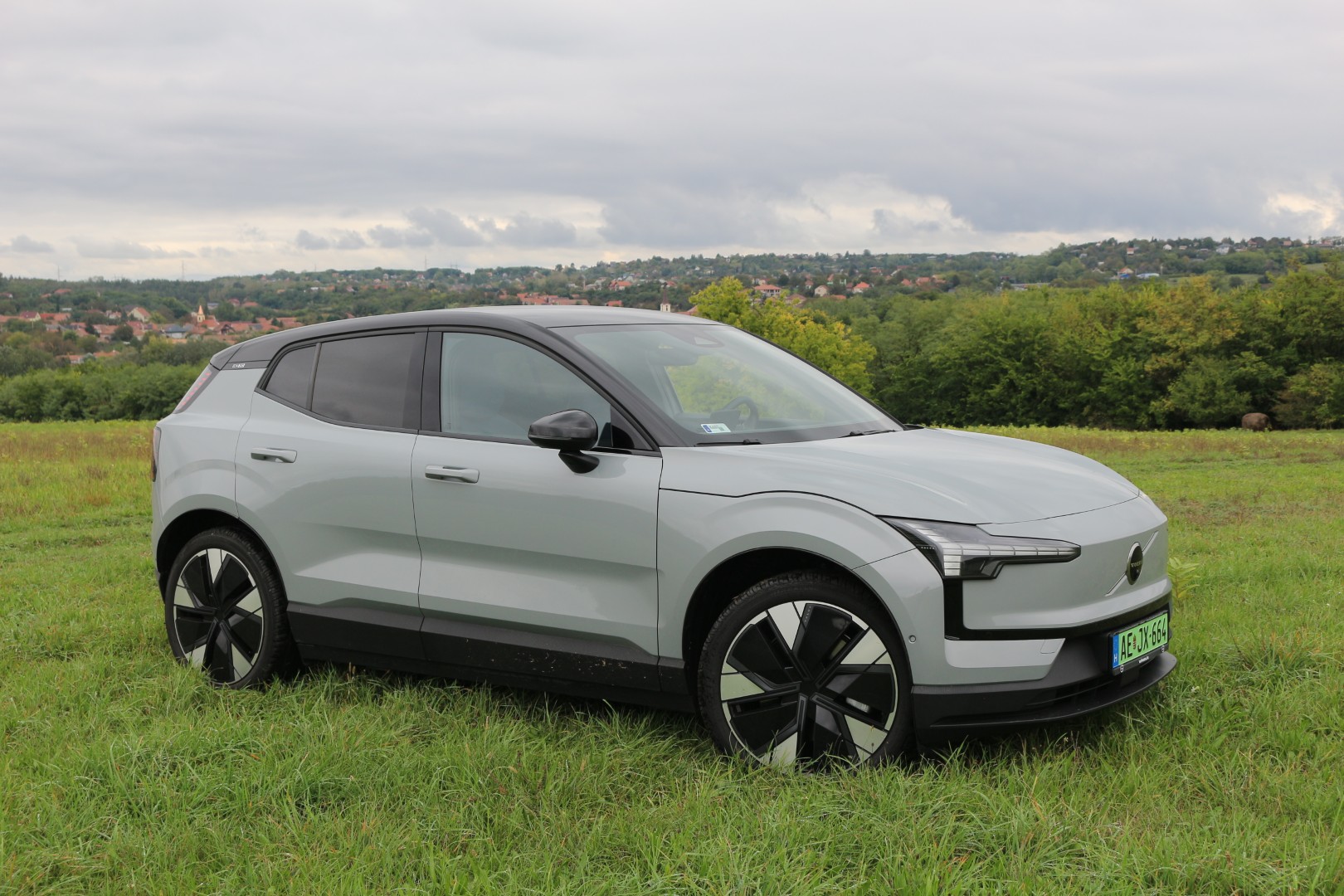 Volvo EX30