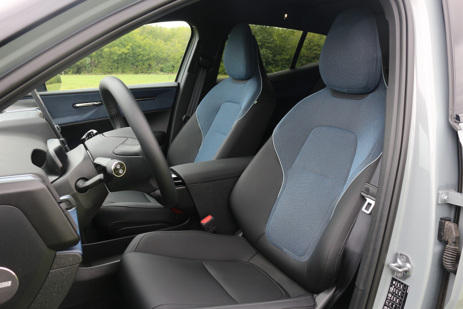 Volvo EX30 belső