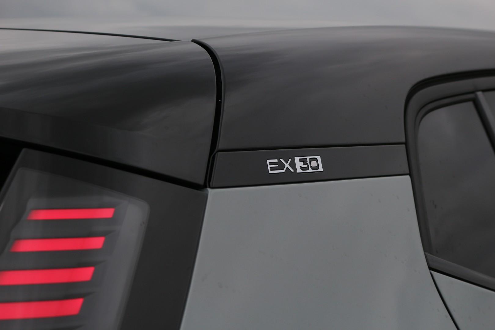 Volvo EX30