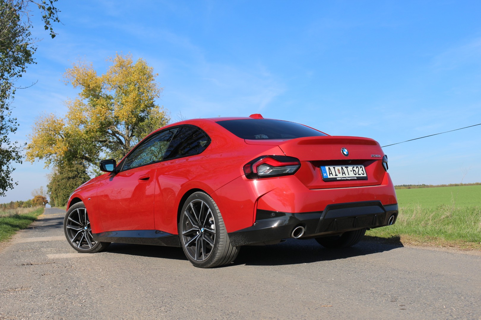 BMW 230i