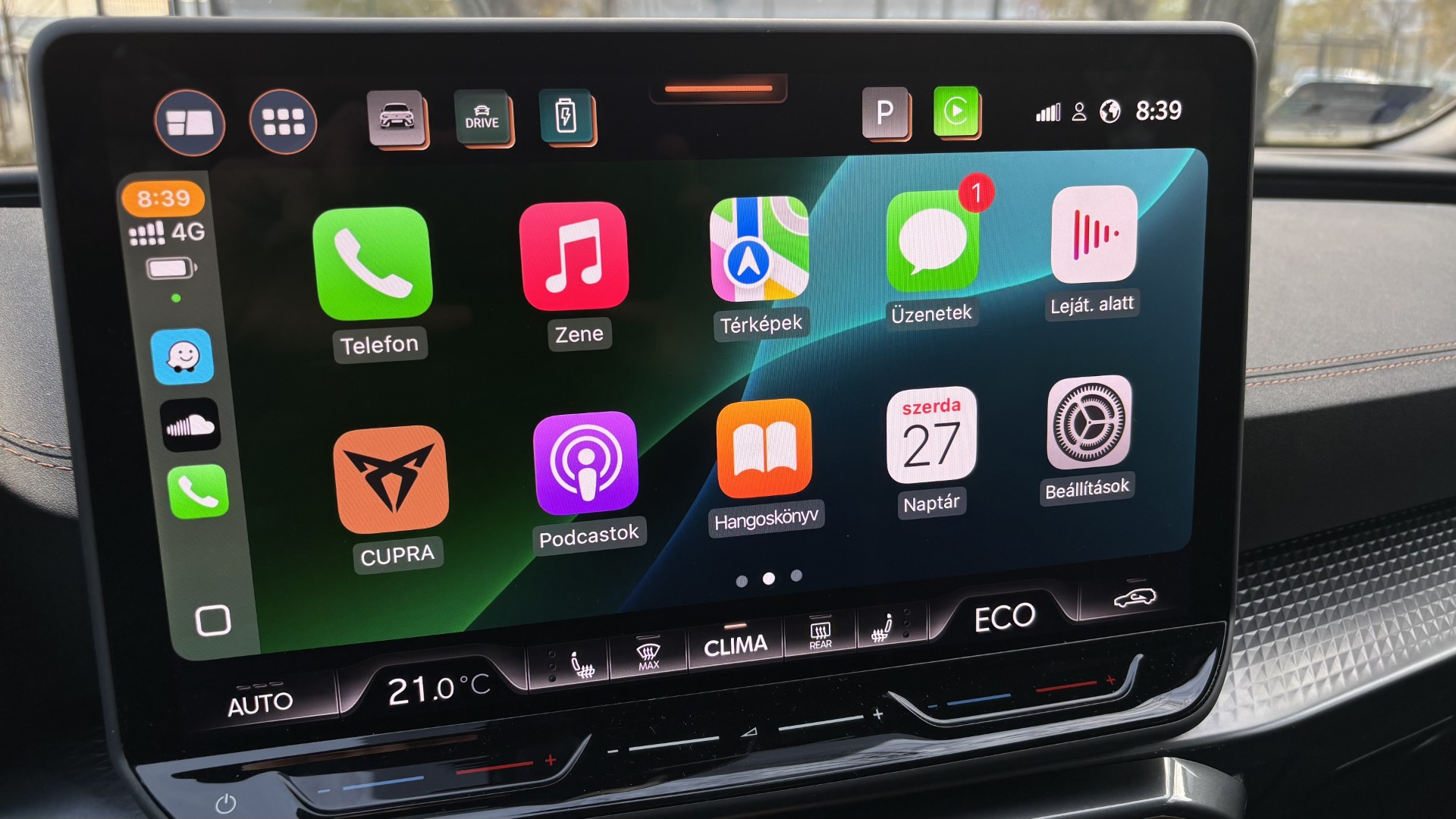 Cupra Leon carplay