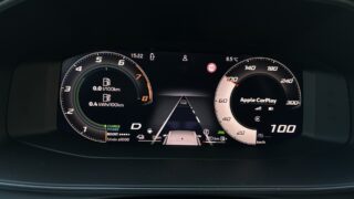 Cupra Leon műszerfal