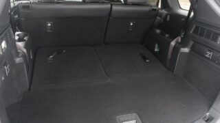 Mazda CX-80 PHEV csomagtartó