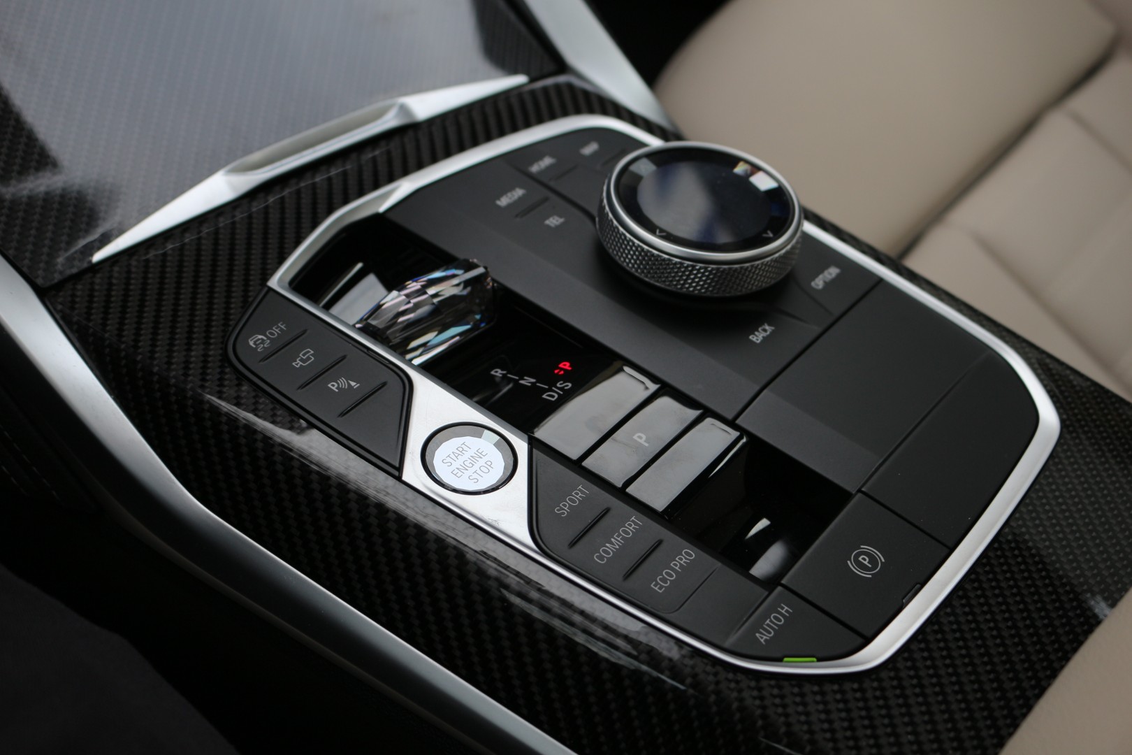 BMW 430d Gran Coupe középkonzol