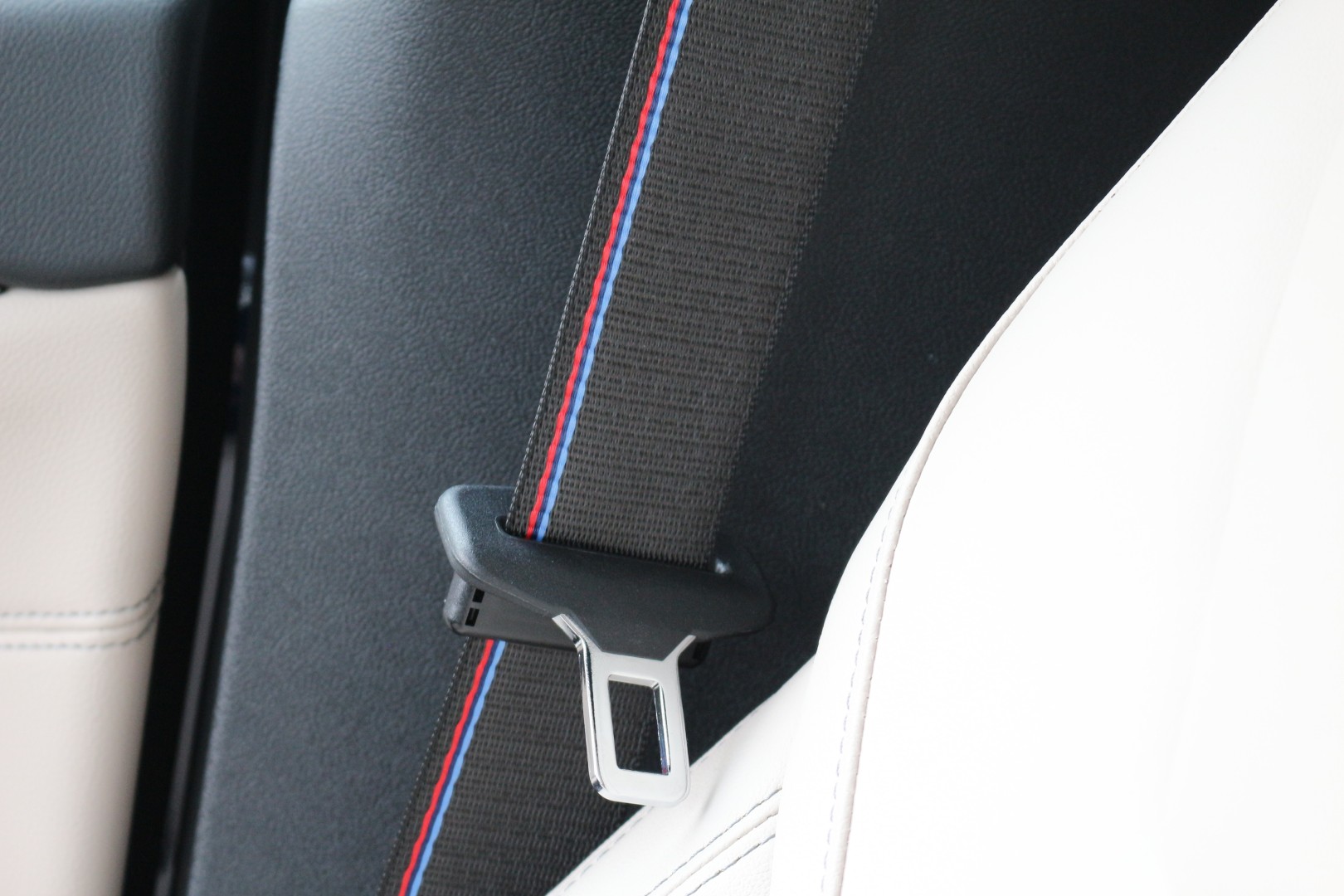 BMW 430d Gran Coupe biztonsági öv